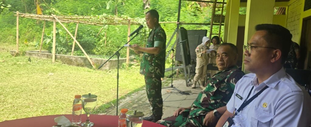 Soliditas TNI-Polri Terjaga, Kapolsek Cidadap Hadiri Hari Bakti TNI Ke-81 Di Secapa AD 3 WhatsApp Image 2026 10 07 at 16.50.16