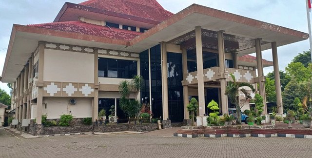 Petani Katajek Panti Tuntut Kejelasan, Sertifikasi 447 Hektare Lahan 1 WhatsApp Image 2026 10 16 at 09.43.37