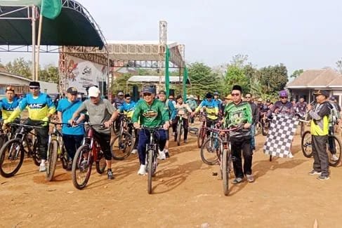 Peringati HSN 2026, Wringin Bondowoso Gelar Funbike Berhadiah Kambing 3 WhatsApp Image 2026 10 25 at 2.31.58 PM
