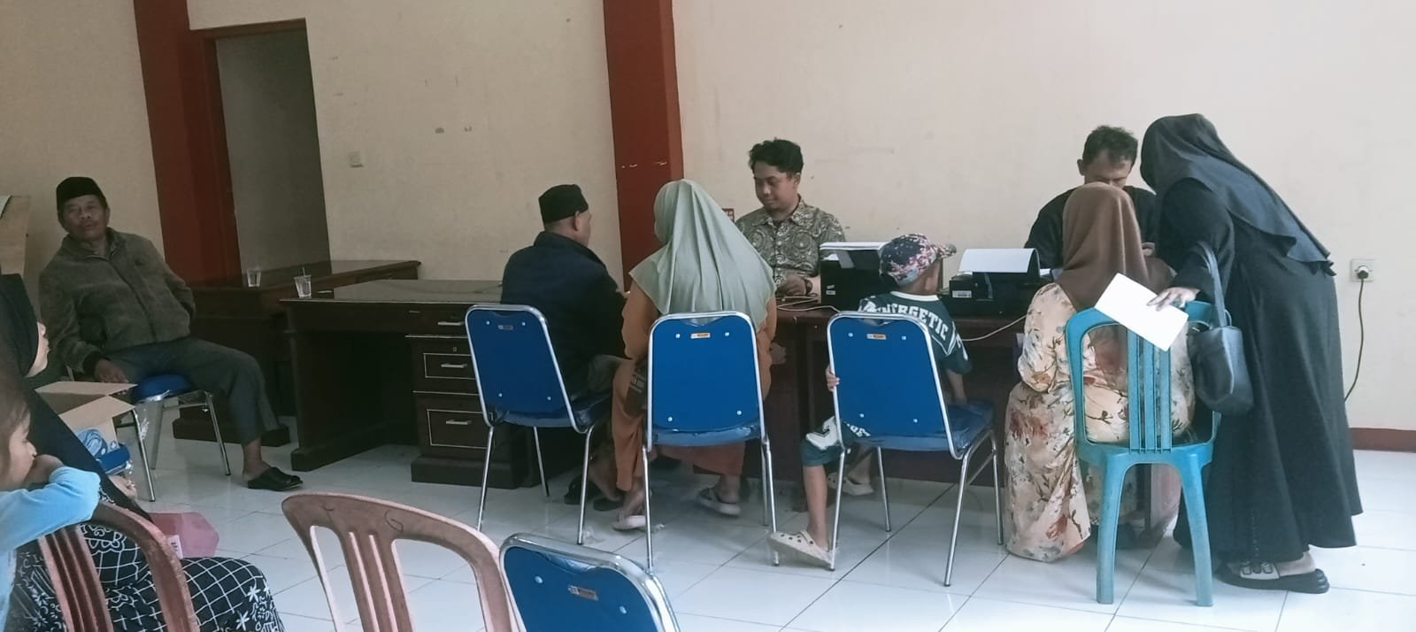 BPJS Keliling Hadir di Desa Tugubandung, Kades Yudi Guntara Apresiasi Pelayanan Dekat dengan Masyarakat 1 WhatsApp Image 2026 10 28 at 1.55.33 PM
